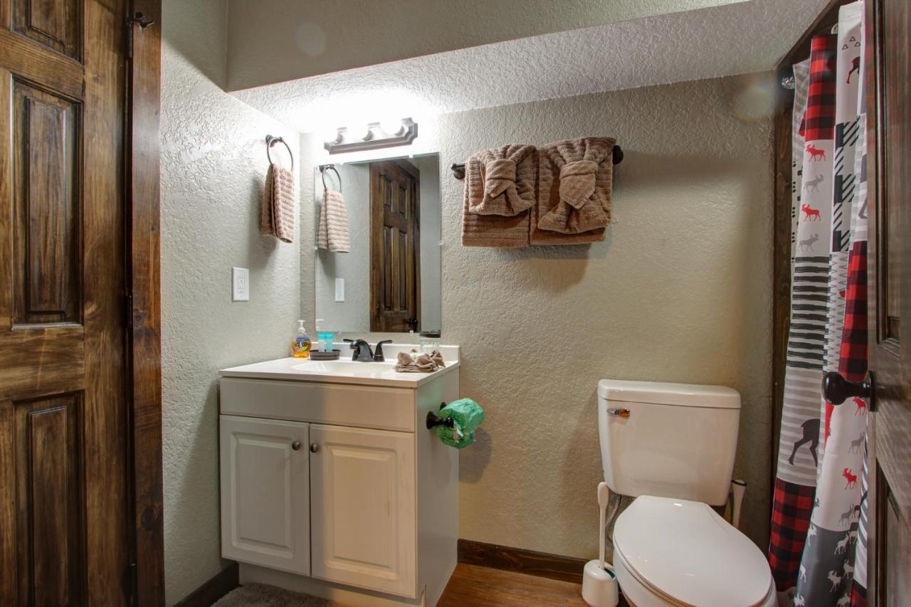 3 Master Bedrooms - Sleeps 10 - Location - Game Room - Hot Tub Pigeon Forge Zewnętrze zdjęcie